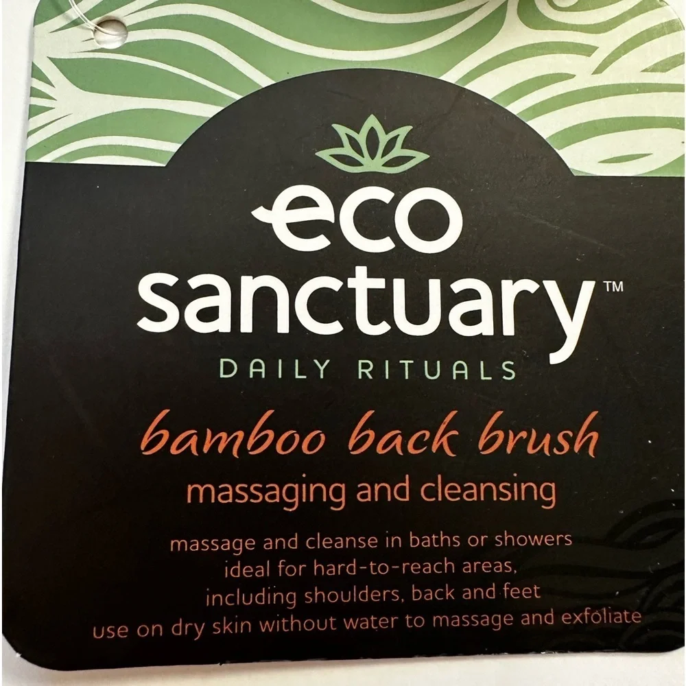 Bamboo back brush massaging and cleansing NWT